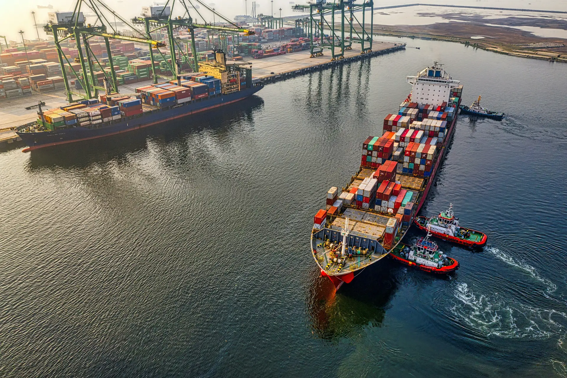 Marine logistics and forwarding